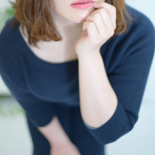 【仙台】20代 表情がSexy色白美人さん♪