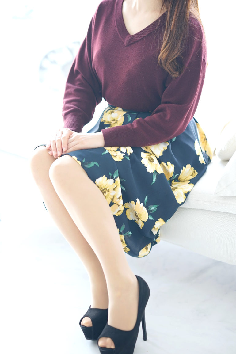 【横浜】色白Fカップ女性です♪