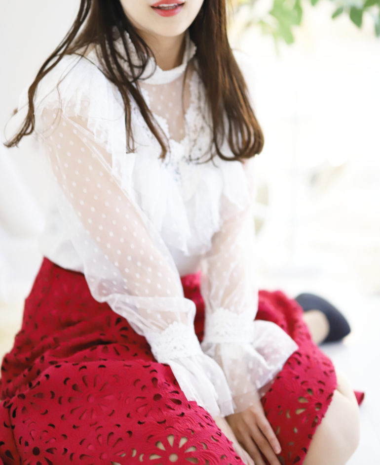 【神戸】IT企業で働く女子アナ風女性