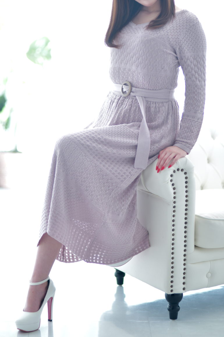 【札幌】春色ワンピからチラリ…なネイリストさん♪