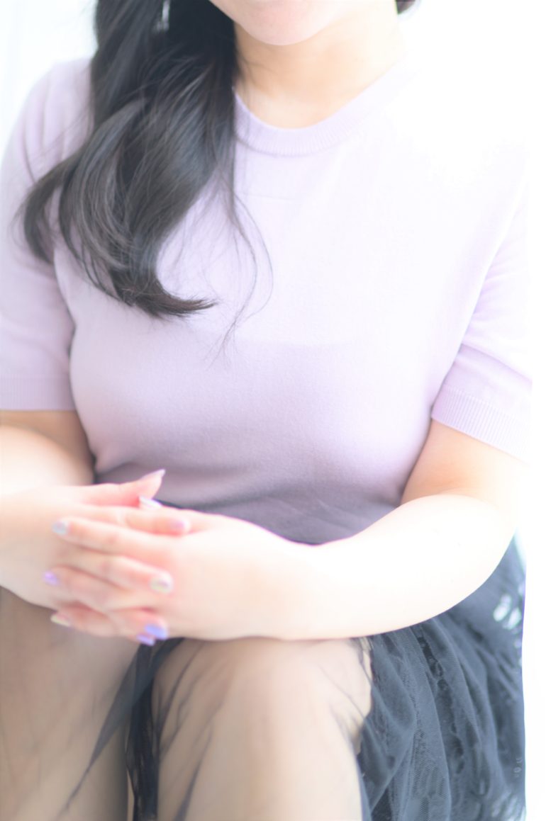 【仙台】色気あふれる事務員さん?