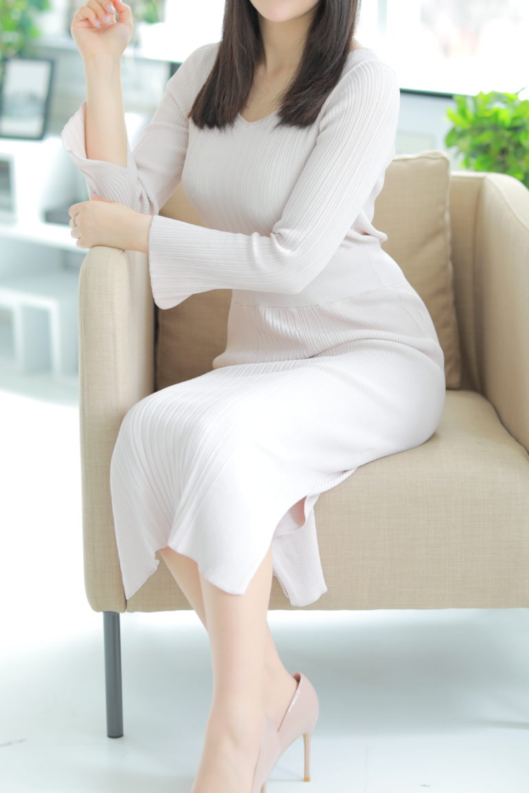 【大阪】スレンダーなハーフ美女♪