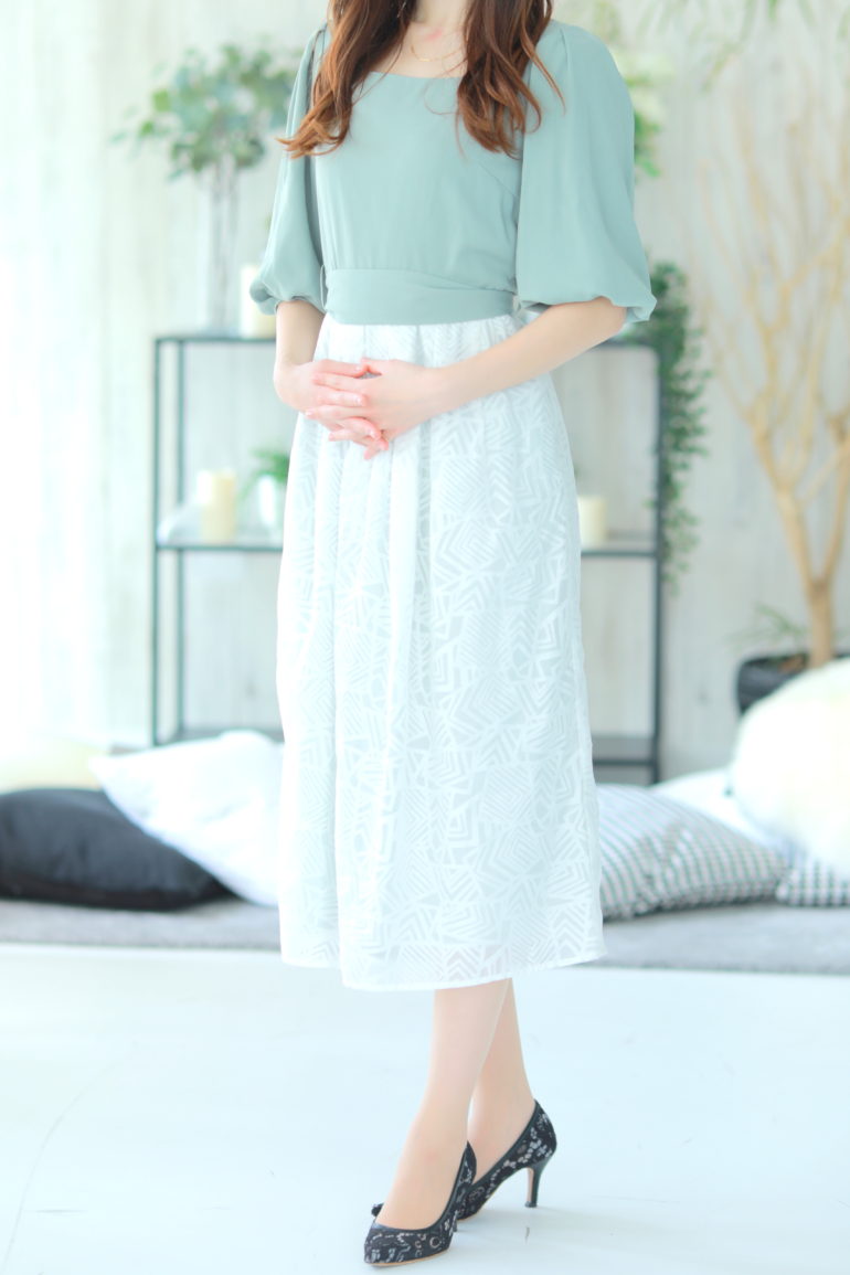 【大阪】スレンダーな清楚系美女★