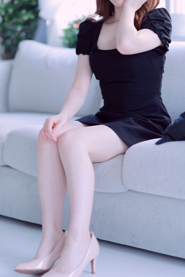 【大阪】白い肌！美脚！なサバサバ女子