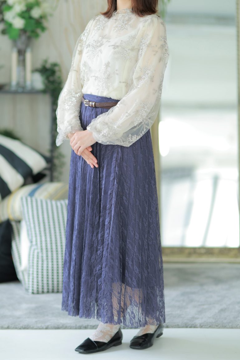 【大阪】真面目そうな女性です