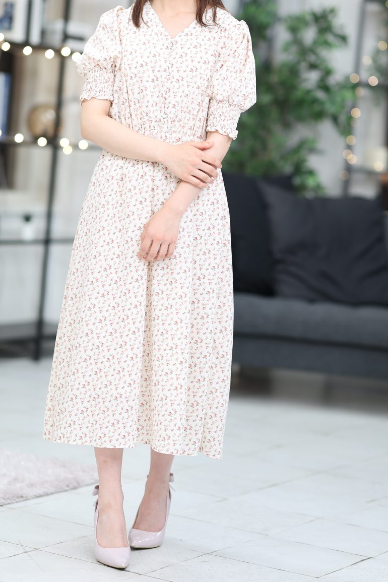 【梅田】素朴な女性