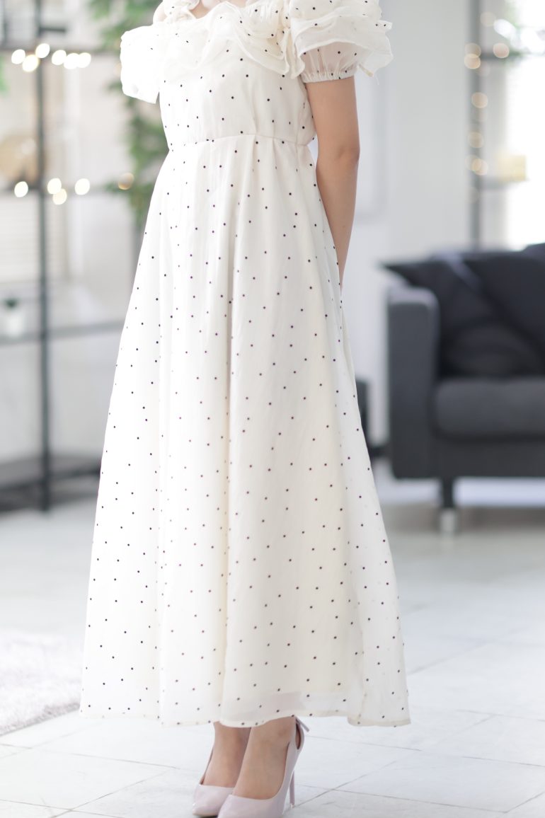 【梅田】明るい雰囲気で癒やされそうな女性です