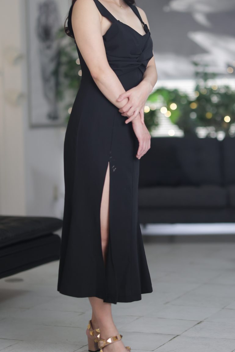 【梅田】透き通るような白い肌