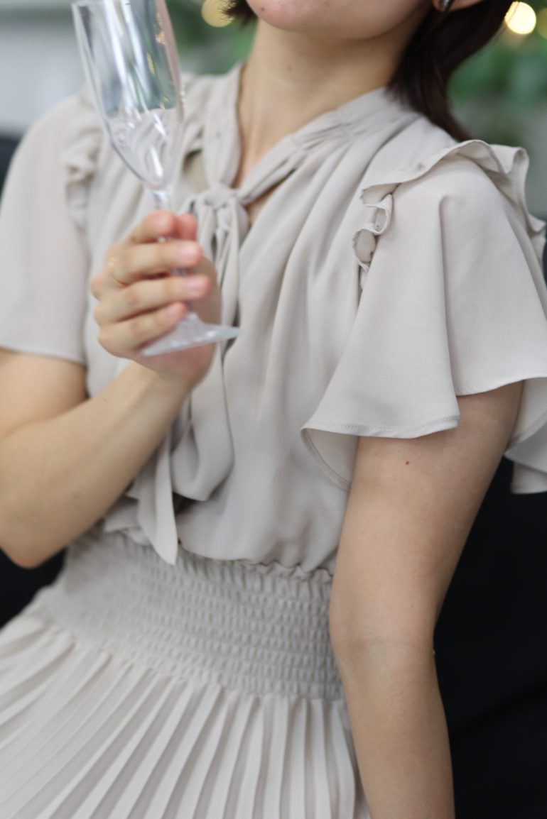 【梅田】初めての恋に奥手な純粋さ