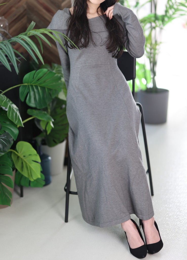 【池袋】黒髪ロングの素朴な女の子♪